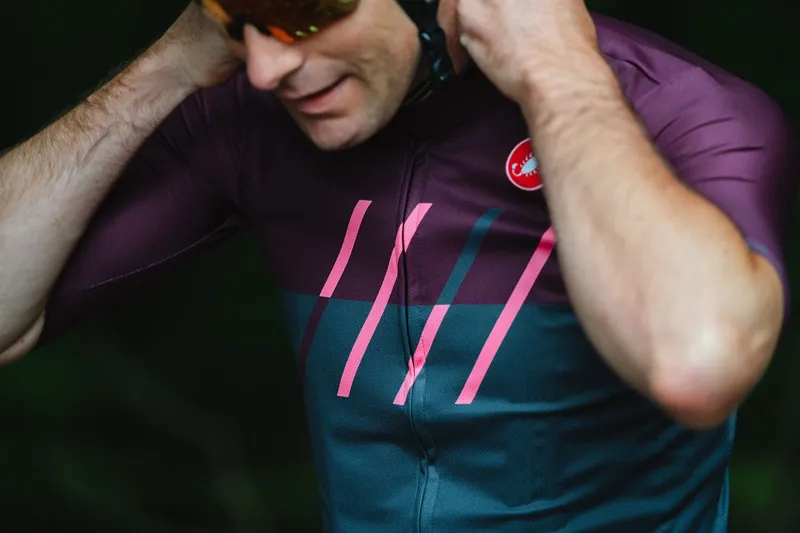 Castelli Traguardo Squadra Short Sleeve Jersey FZ - Pink-2