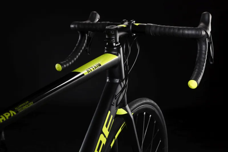 cube attain race 2019 road bike