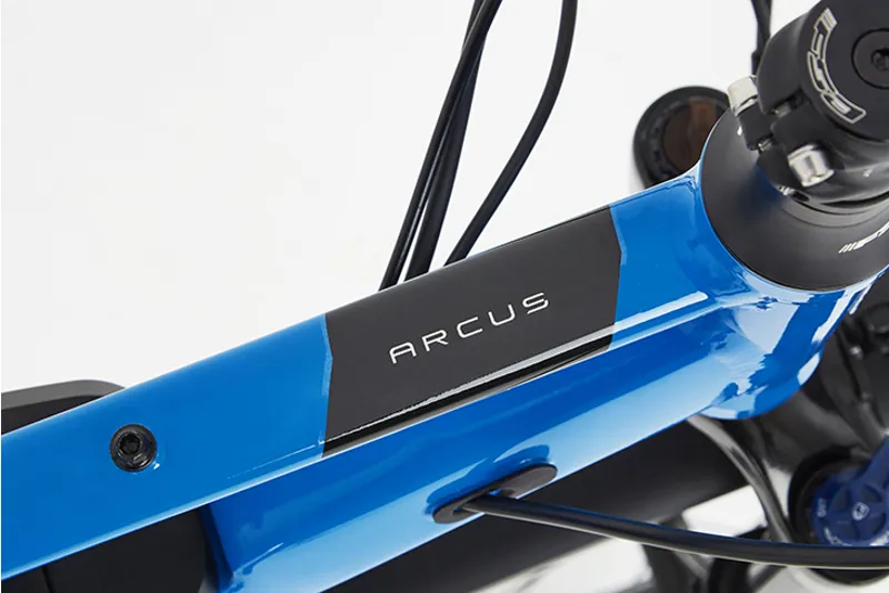 Ridgeback Arcus 2 Open Frame 2025 Electric Urban Bike - Blue-7