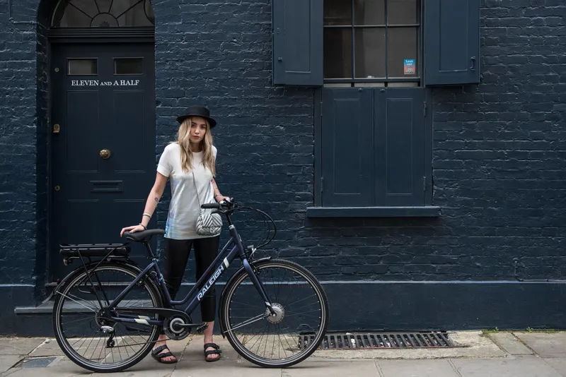 Raleigh Array Step Thru Electric Urban Bike - Navy Blue - 18 inch-5