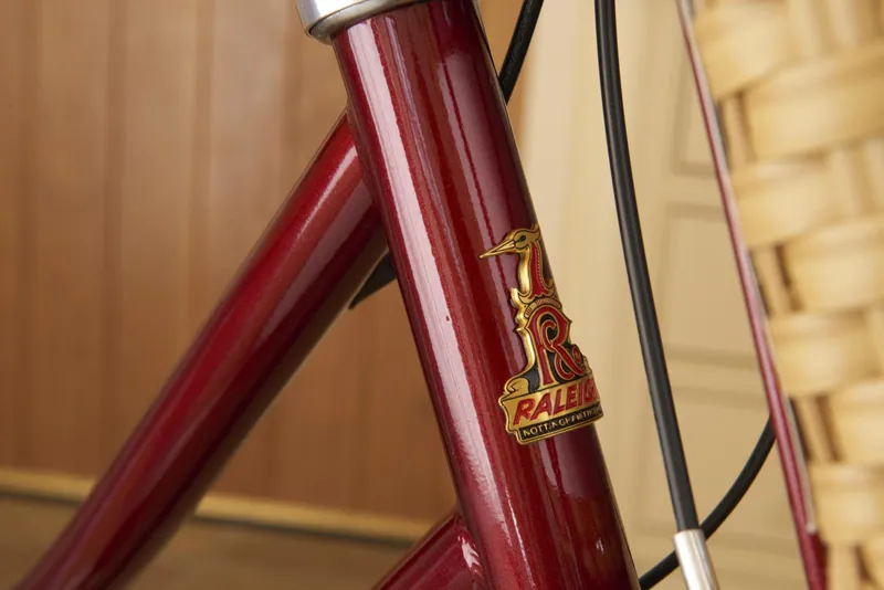 Raleigh Sherwood Womens 2019 Hybrid Bike - Cherry-5