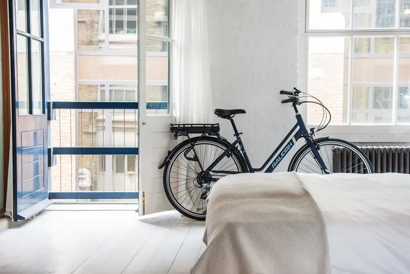 Raleigh Array Step Thru Electric Urban Bike - Navy Blue - 18 inch-6