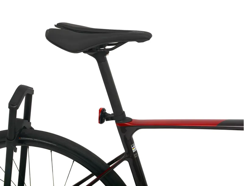 Nearly New Giant Defy Advanced 2 2024 Carbon Endurance Road Bike -  Medium/Large - Tiger Red-6