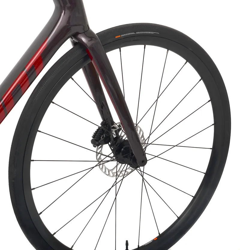 Nearly New Giant Defy Advanced 2 2024 Carbon Endurance Road Bike -  Medium/Large - Tiger Red-8