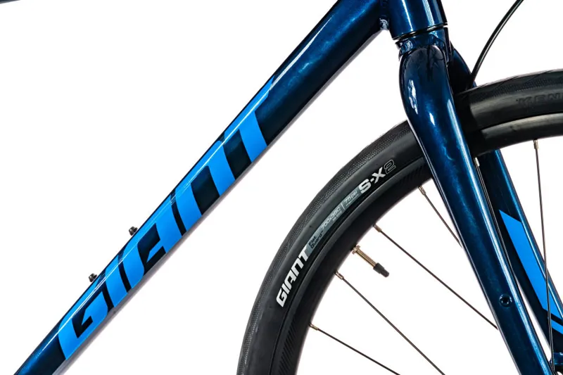 2020 giant escape 2