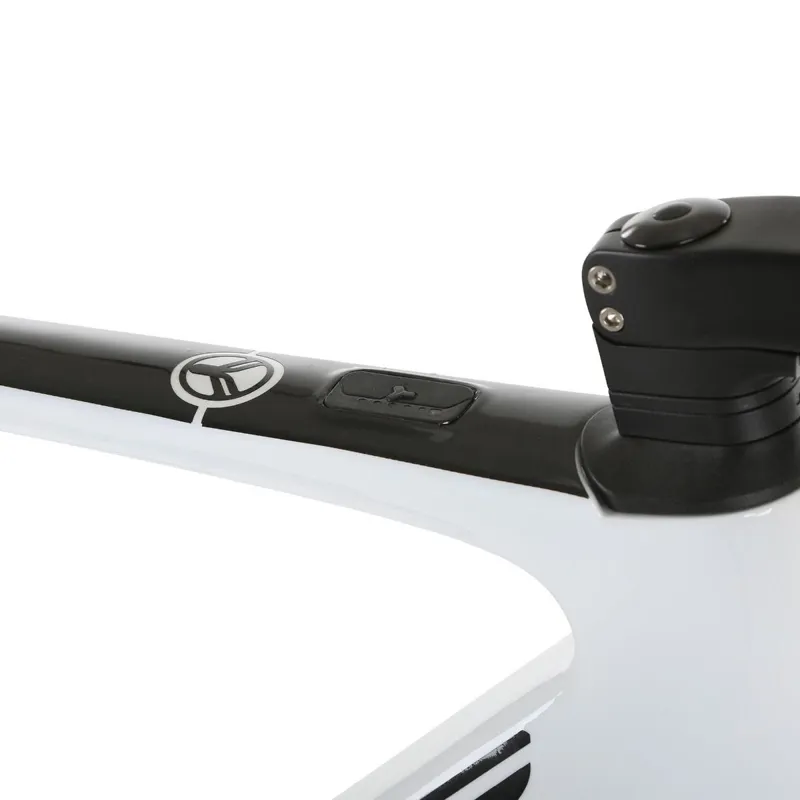 Forme Flash E 2022 Electric Road Bike - White-4