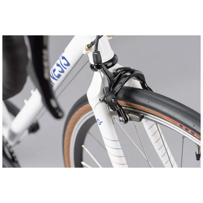 Genesis Equilibrium Endurance Road Bike - White-7