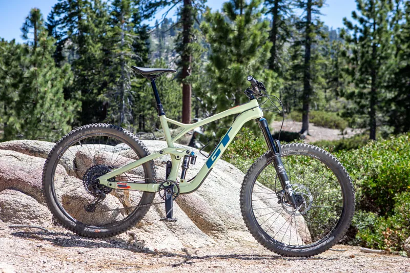 GT Force Carbon Expert 27.5 2020 Full Suspension MTB - Moss Green-1