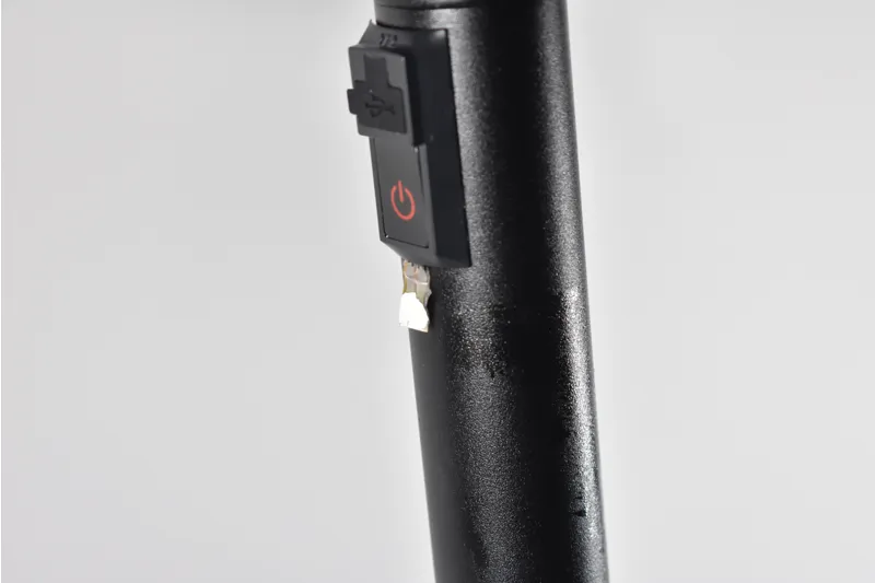 Nearly New 2019 Cube Hyde Race Hybrid Bike - 62cm-1