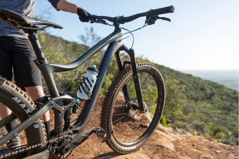 Giant Trance Advanced Pro 29 1 2020 Full Suspension MTB - Black-4