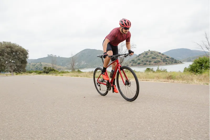 Giant FastRoad Advanced 1 2020 Flat Bar Road Bike Gloss Metallic Red