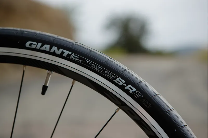 Giant Contend 1 2020 Road Bike - Gloss Grey/Black/Orange-10