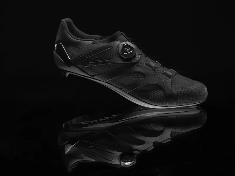 DMT KR2 Road Cycling Shoes - Black-1