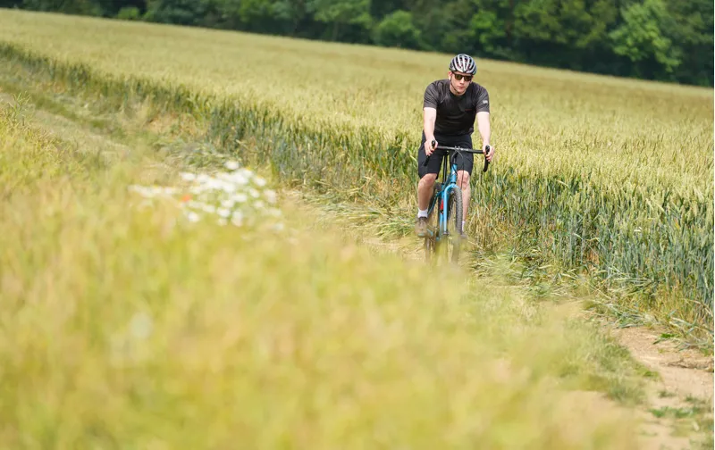 Genesis Vagabond 2020 Touring Gravel Bike - Blue-11