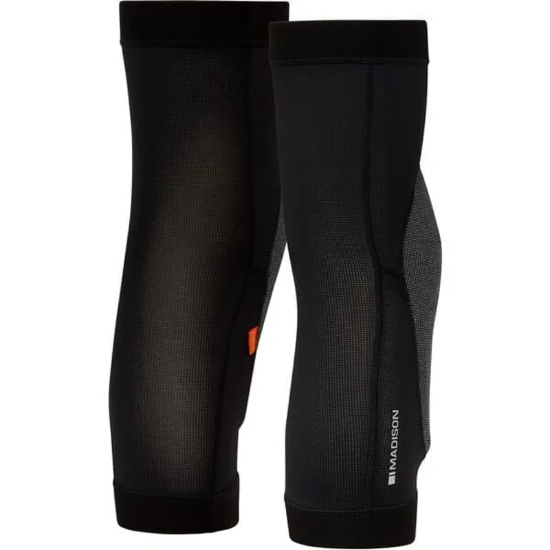 Madison Flux D30 Knee Pads - Black-1