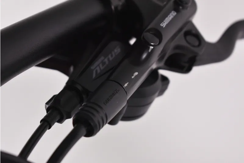 Ex-Roadshow 2019 Marin Muirwoods 29er Hybrid Bike - Rasta - L-4