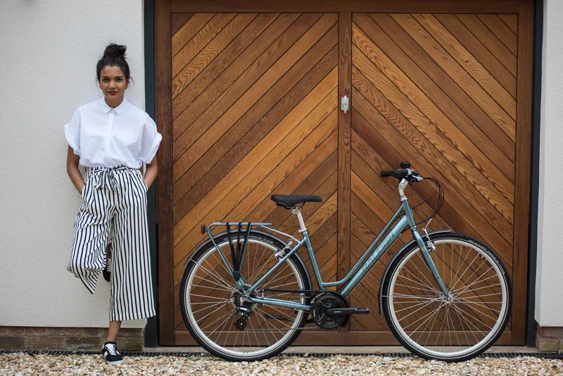 Raleigh Pioneer 2 Womens 2019 Hybrid Bike - Sea Grey-7