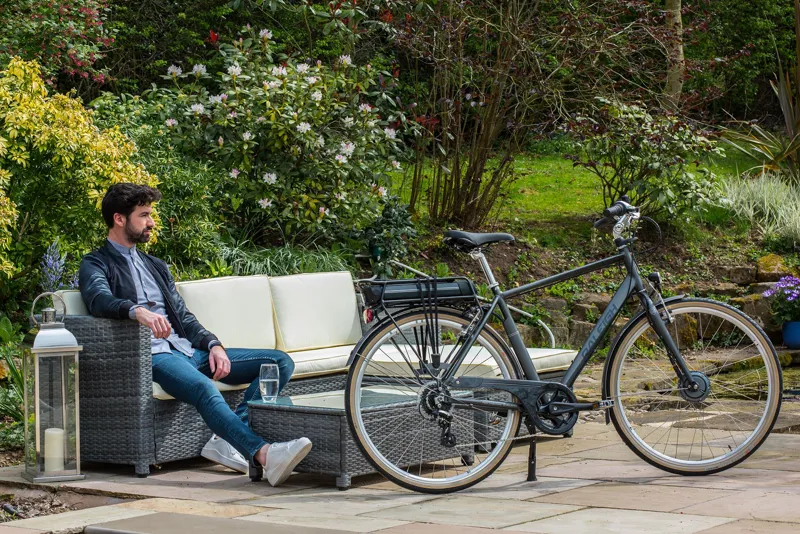 Raleigh Pioneer E Crossbar 700c 2019 Electric Urban Bike - Grey-9