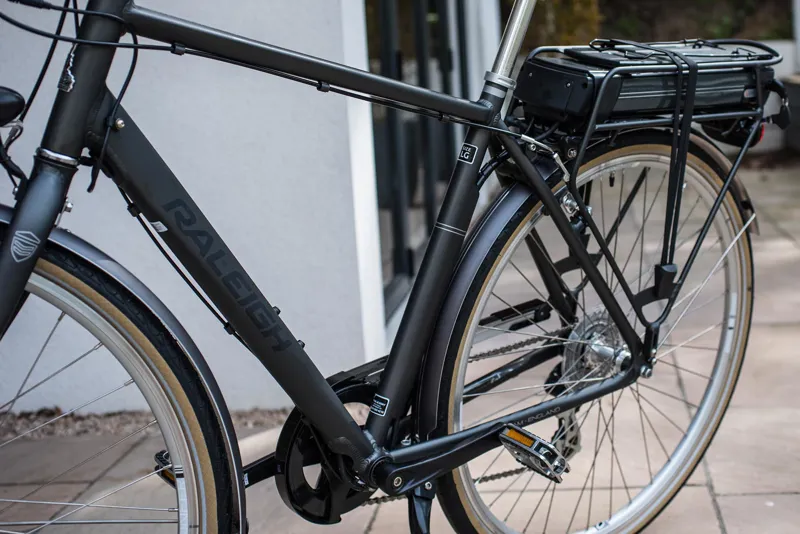 raleigh pioneer e bike