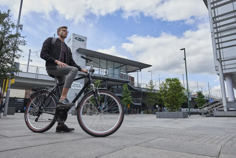 Raleigh Pioneer Trail 27.5 inch 2019 Hybrid Bike - Black-7