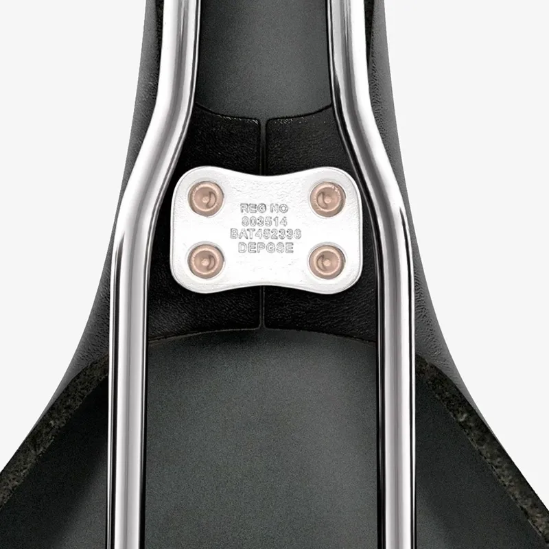 Brooks B15 Swallow Chrome Saddle - 153mm - Black-7