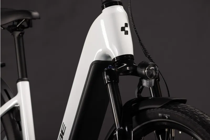 Cube Touring Hybrid One 600 EE 2027 Electric Bike - Metallicwhite/Chrome-5