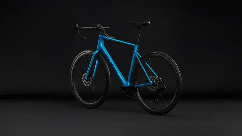 Cube Attain C:62 SLX 2027 Carbon Endurance Road Bike - Bali/Blue-10