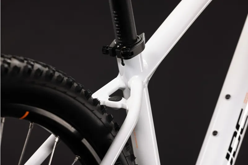 Cube Aim One 2027 Hardtail Mountain Bike - Metallicwhite/Black-2