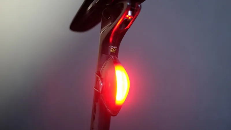 Fizik Lumi L5 USB Rear Light-2