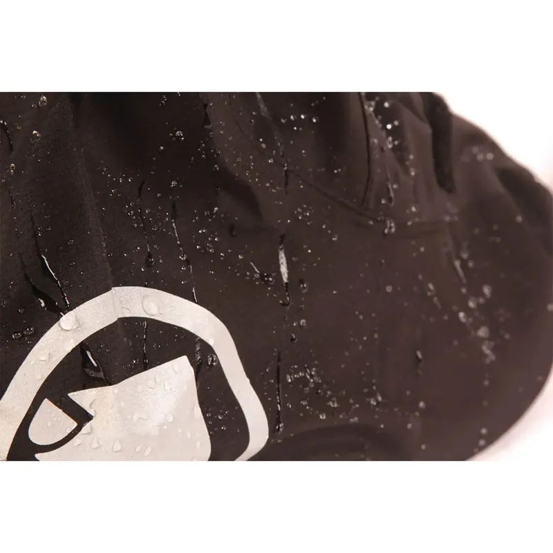 Endura WP Gaiter Waterproof Overshoes - Black - Medium-2