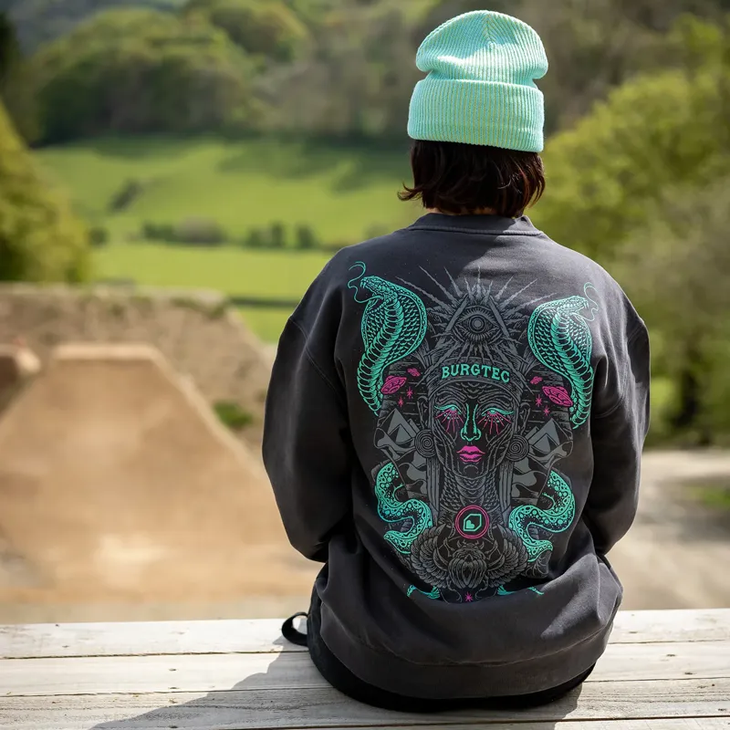 Burgtec Desert Queen Faded Sweater - Black-9