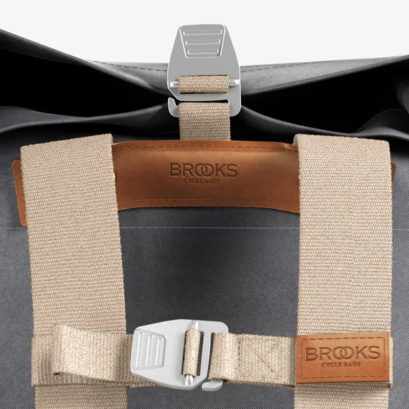 Brooks Pickwick Backpack - Medium - Grey-9