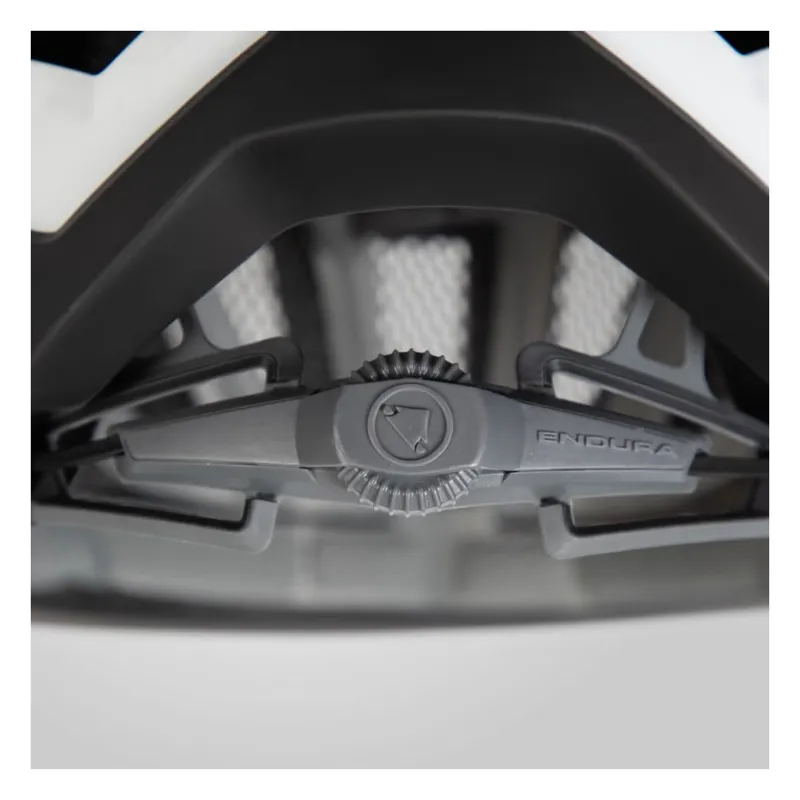 Endura Xtract Road Helmet - White-3