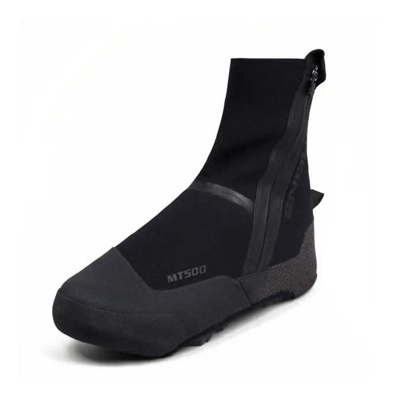 Endura MT500 Plus Overshoes - Black-1
