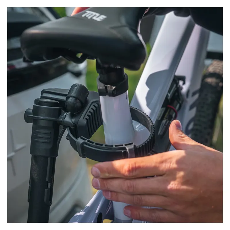 Thule VeloLite 1-Bike 13-Pin Towball Bike Carrier - Black/Silver-3