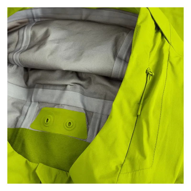 Endura MT500 Advanced Waterproof Women's Jacket - Lime Green-3
