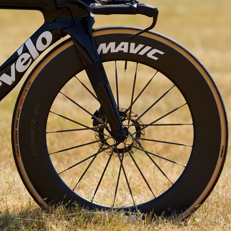 Mavic Comete 85 Ceramic Centre Lock Disc Front Road Wheel - Black-3