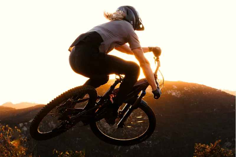 Fox 38 Factory GRIP X2 Tapered 29er KaboltX 110 44mm Fork - Black-3