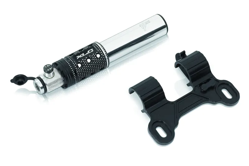 XLC Aluminium Mini Pump Dunlop/Schrader/Presta valve 120mm