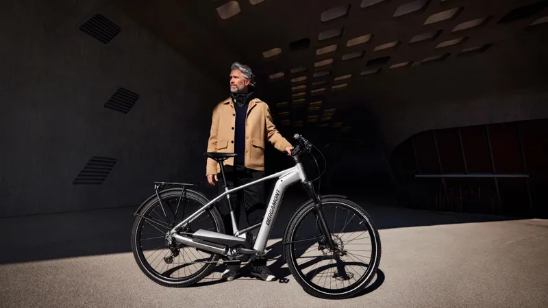 Bergamont E-Horizon Premium SUV Gent 2025 Electric Bike -Chrome Silver-3
