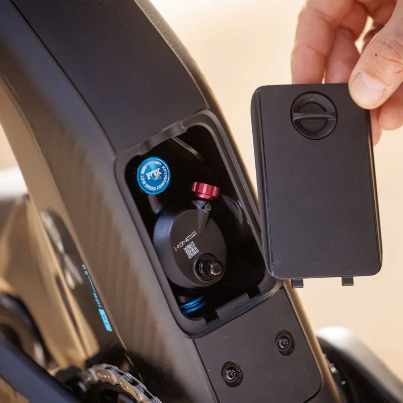 Scott Voltage eRIDE 900 Tuned 2025 Electric Full Sus MTB - Grey-2