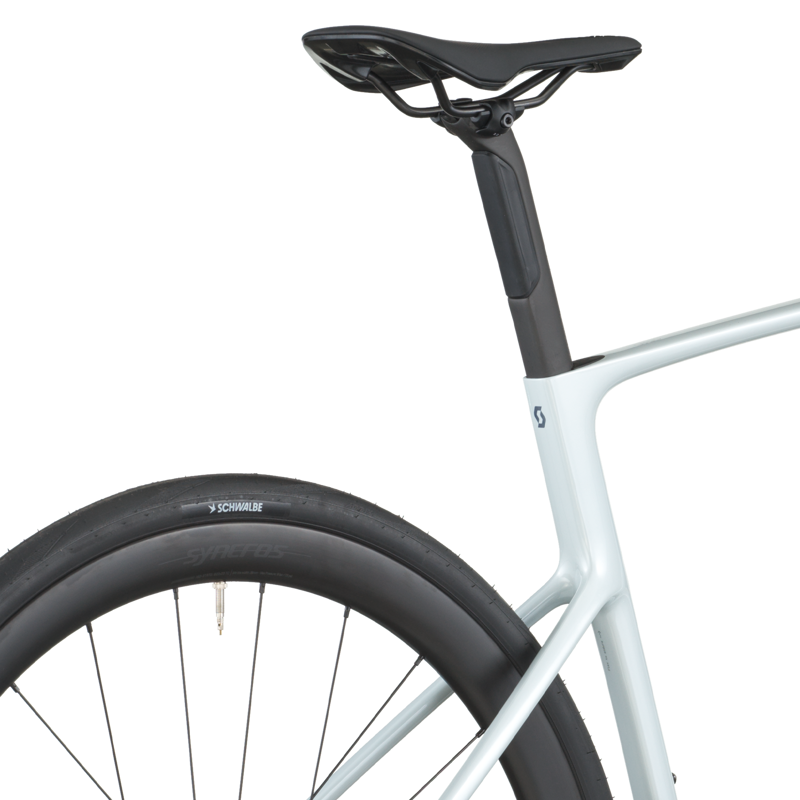 Scott Addict 30 2026 Carbon Endurance Road Bike - Cumulus White-5