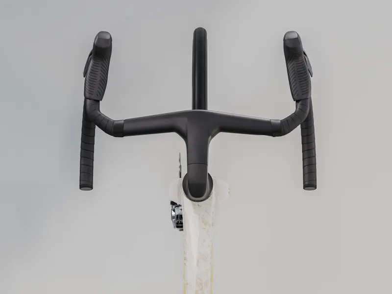 Trek Madone SLR 9 AXS Gen 8 2026 Carbon Aero Road Bike - Era White-2