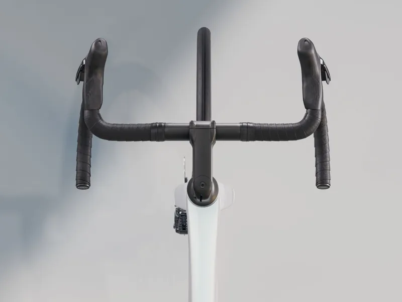 Trek Madone SL 6 Gen 8 2025 Carbon Aero Road Bike - White Prismatic-2