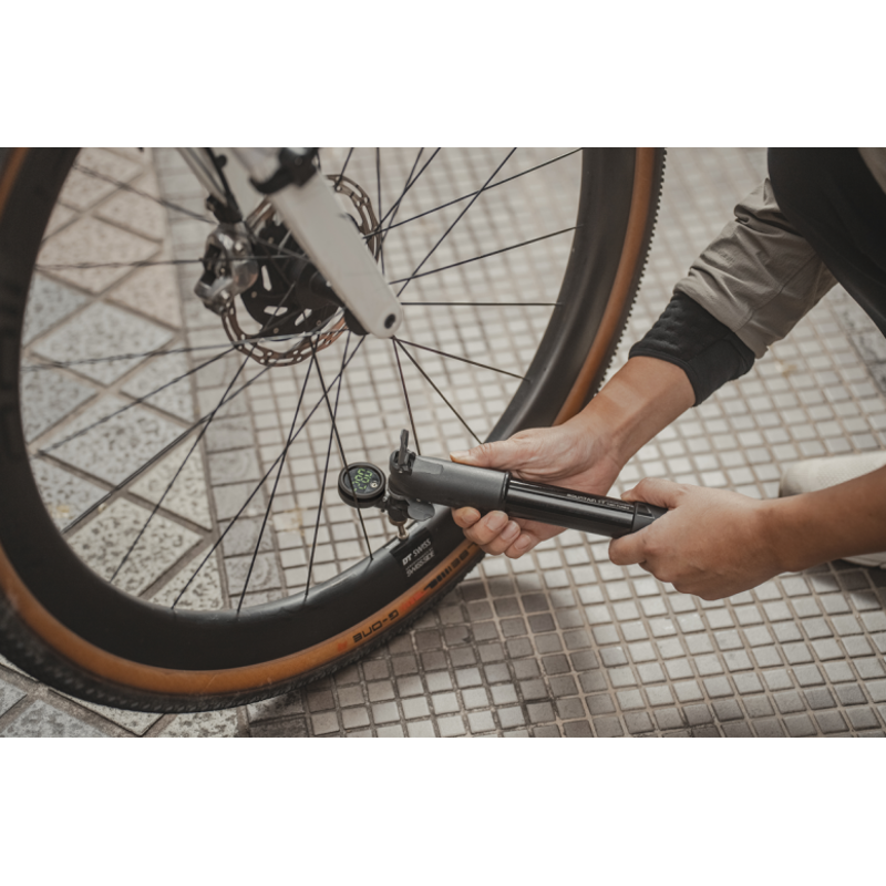 Topeak Shuttle 2.0 Digital Pressure Gauge - Black-3