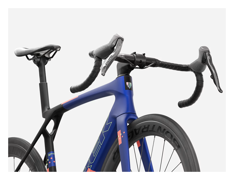 Trek Madone SL 6 AXS 2027 Carbon Aero Road Bike - Matte Cobalt Blue-4
