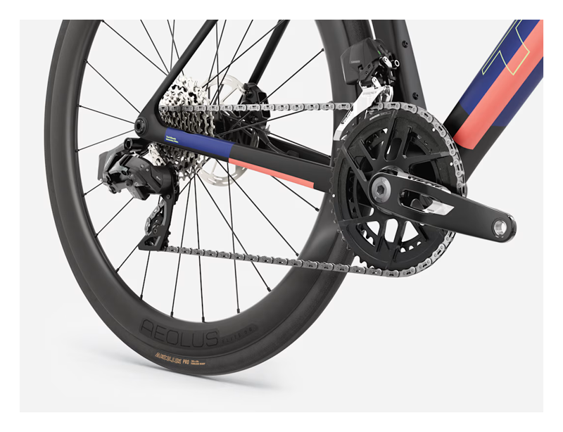 Trek Madone SL 6 AXS 2027 Carbon Aero Road Bike - Matte Cobalt Blue-5