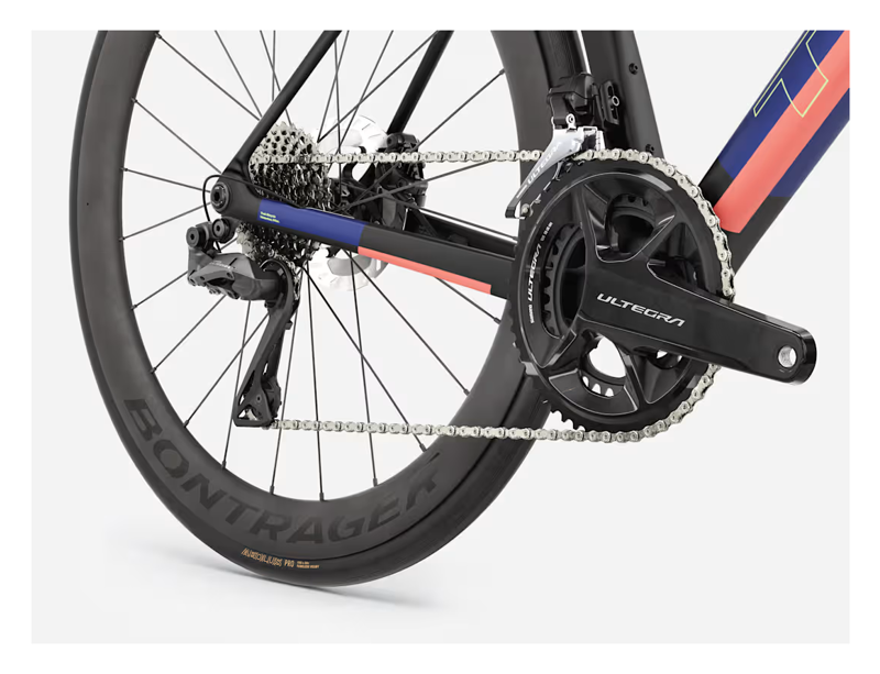 Trek Madone SL 7 2027 Carbon Aero Road Bike - Matte Cobalt Blue-5
