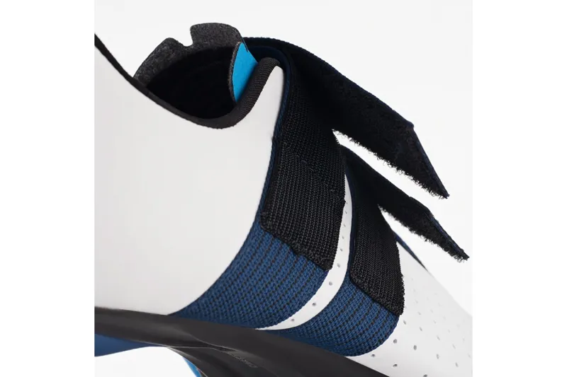 Fizik R1 Vento Powerstrap Movistar Team Road Shoes - White/Blue-5