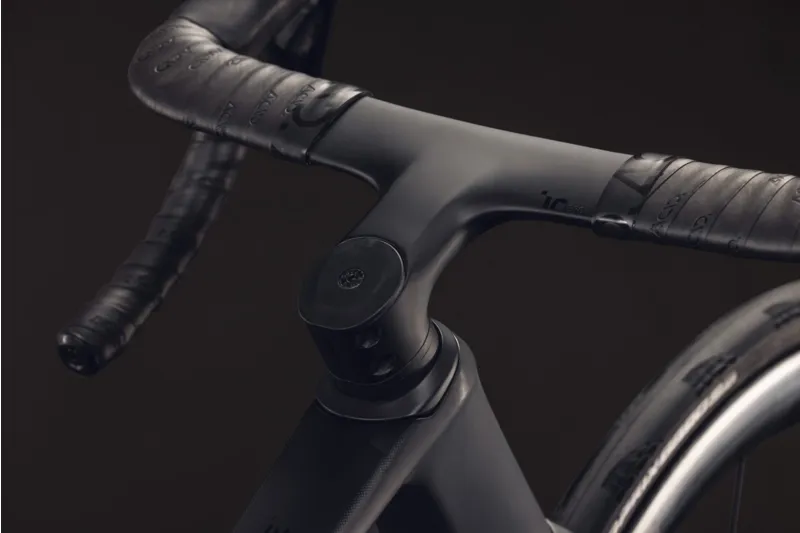 Cube Agree C:62 Pro 2027 Carbon Road Bike - Carbon/Black-1